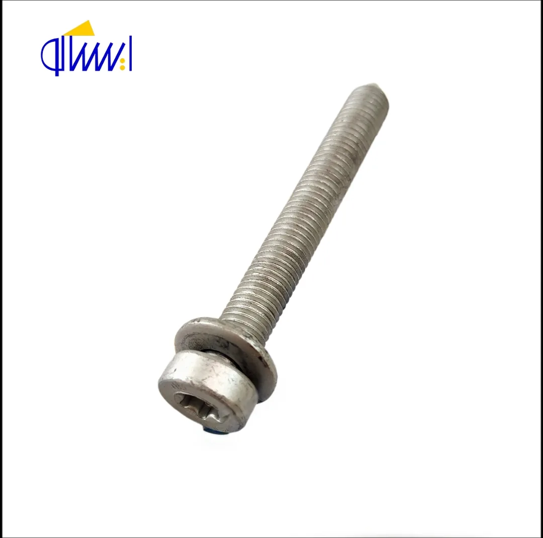 پیچ سرآلنی اتصال دسته موتور بالا TU5 کد 15010-77 پژو 206 ایساکو پیچ سرآلنی اتصال دسته موتور بالا TU5 کد 15010-77 پژو 206 ایساکو